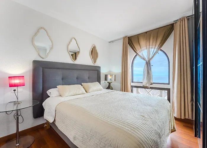 Ocean Dream House * アデヘ